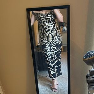 The dressing room high end dresses, Australian brand wore once for 4 hours